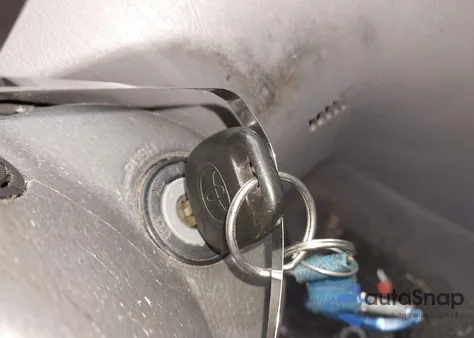 2008 Toyota Corolla Ce z USA, uszkodzony, nr VIN 1NXBR32E58Z983413